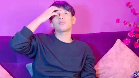 Snapshot of liam_sinclair chatting on February 7, 2026, 7:50 pm Liam online show from February 7, 2026, 7:50 pm