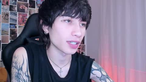 Snapshot of liamelf chatting on January 6, 2025, 5:52 am Liam online show from January 6, 2025, 5:52 am