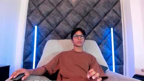 Snapshot of liamkron chatting on May 14, 2026, 11:06 am Liam twink big dick online show from May 14, 2026, 11:06 am
