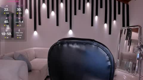 Snapshot of liammcarter chatting on October 15, 2025, 4:45 am Liam online show from October 15, 2025, 4:45 am