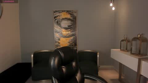 Snapshot of liammcarter chatting on November 30, 2025, 11:53 pm Liam online show from November 30, 2025, 11:53 pm