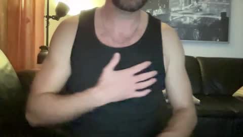 Snapshot of liamnilod chatting on November 10, 2025, 8:19 pm Chris online show from November 10, 2025, 8:19 pm