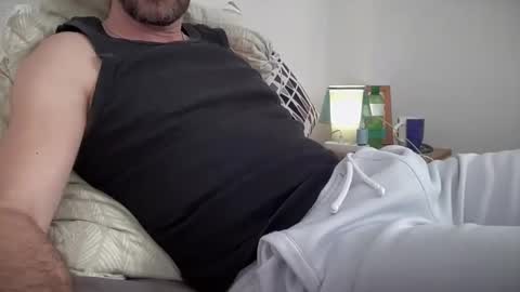 Snapshot of liamnilod chatting on November 23, 2025, 9:09 am Chris online show from November 23, 2025, 9:09 am