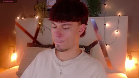 Snapshot of liamthunder05_ chatting on November 25, 2025, 2:55 am Liam Thunder online show from November 25, 2025, 2:55 am