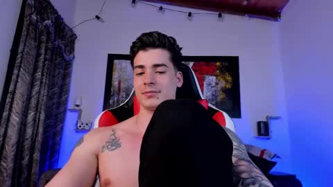 Snapshot of liamwyatt_ chatting on February 28, 2025, 6:43 am liamwyatt_ online show from February 28, 2025, 6:43 am