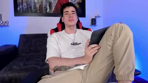 Snapshot of liamwyatt_ chatting on December 20, 2025, 3:46 am liamwyatt_ online show from December 20, 2025, 3:46 am