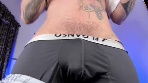 Snapshot of liamwyatt_ chatting on February 7, 2026, 3:21 am liamwyatt_ online show from February 7, 2026, 3:21 am