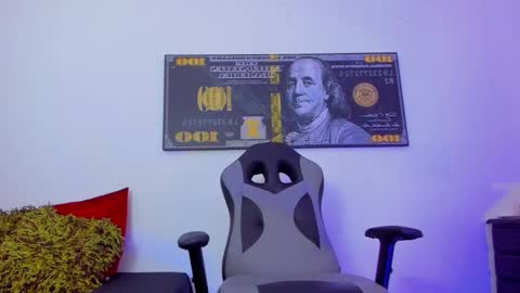    online show from January 6, 2025, 10:02 am