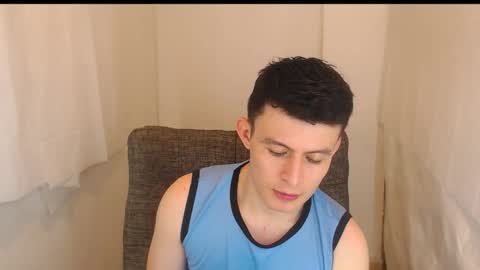 Snapshot of lian_eathan chatting on December 16, 2025, 3:55 am lian_eathan online show from December 16, 2025, 3:55 am