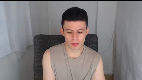 Snapshot of lian_eathan chatting on December 17, 2025, 2:28 am lian_eathan online show from December 17, 2025, 2:28 am