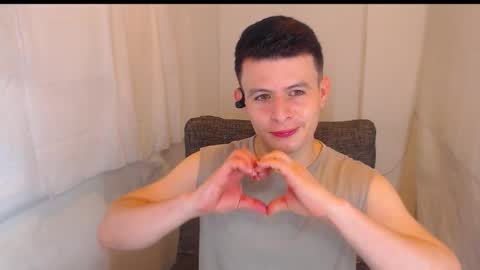 Snapshot of lian_eathan chatting on January 10, 2026, 11:09 pm lian_eathan online show from January 10, 2026, 11:09 pm