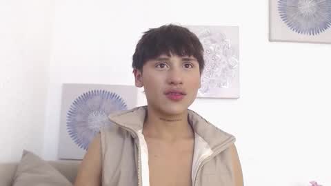 Snapshot of lian_ross chatting on October 29, 2025, 7:37 pm SAMUEL SAMY online show from October 29, 2025, 7:37 pm