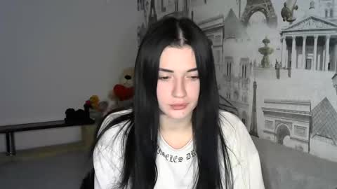 Snapshot of liana_diva chatting on December 1, 2024, 11:14 pm liana_diva online show from December 1, 2024, 11:14 pm