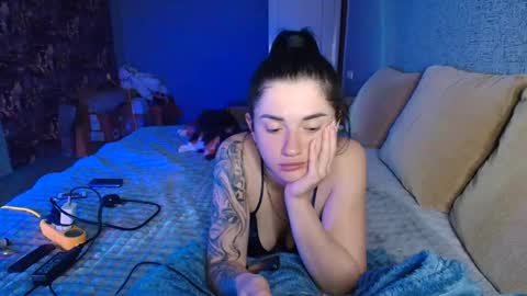 liana_diva online show from May 11, 2026, 8:50 pm