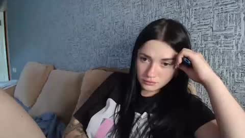 liana_diva online show from July 6, 2026, 11:18 am