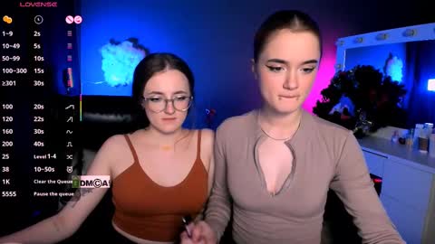 Little Liana  online show from February 26, 2025, 5:20 am