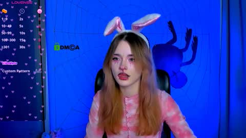 Little Liana  online show from October 21, 2025, 7:47 pm