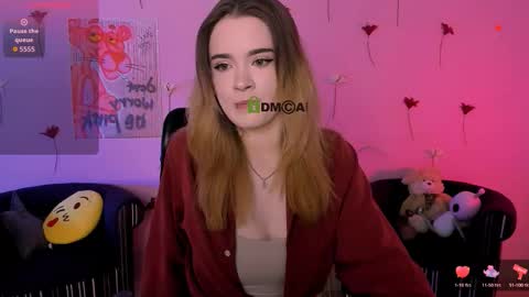 Snapshot of liana_kisses chatting on March 4, 2026, 8:26 pm Little Liana online show from March 4, 2026, 8:26 pm