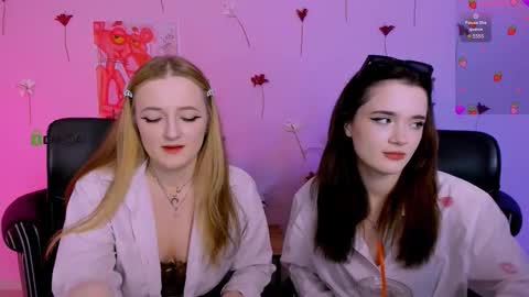 Snapshot of liana_kisses chatting on March 28, 2026, 9:25 pm Little Liana online show from March 28, 2026, 9:25 pm