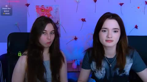 Snapshot of liana_kisses chatting on May 16, 2026, 7:23 pm Little Liana online show from May 16, 2026, 7:23 pm