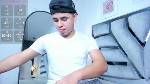 Snapshot of lianfox_ chatting on February 4, 2026, 12:33 pm lianfox_ online show from February 4, 2026, 12:33 pm