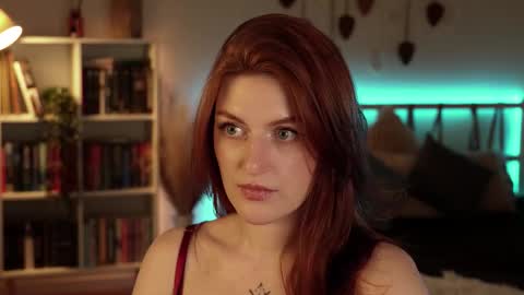 Snapshot of lianna_bm chatting on March 7, 2026, 7:44 pm Lianna online show from March 7, 2026, 7:44 pm