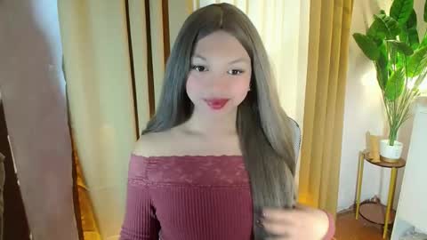 Snapshot of lianna_fox69 chatting on April 28, 2026, 2:10 am CALL ME LIANNA online show from April 28, 2026, 2:10 am