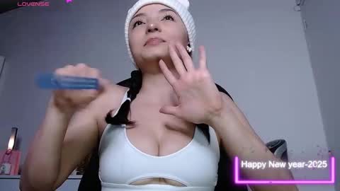 Snapshot of lianna_hot chatting on January 3, 2025, 10:08 pm --- buy my content naughty in my bio- online show from January 3, 2025, 10:08 pm