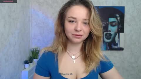 Snapshot of liaralime_ chatting on April 28, 2026, 6:18 am Liara online show from April 28, 2026, 6:18 am