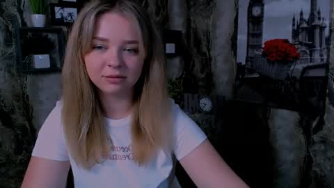 Snapshot of liaralime_ chatting on May 26, 2026, 7:59 am Liara online show from May 26, 2026, 7:59 am