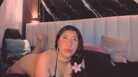 Snapshot of liarossi_ chatting on January 14, 2026, 5:40 pm liarossi_ online show from January 14, 2026, 5:40 pm