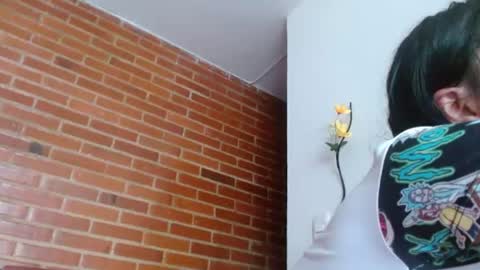 Snapshot of liarouse04 chatting on June 9, 2026, 1:23 pm Liarouse04 online show from June 9, 2026, 1:23 pm