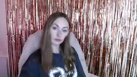 Snapshot of liasais_ chatting on July 13, 2026, 12:19 pm Lia online show from July 13, 2026, 12:19 pm