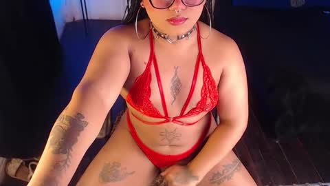 LiaScarlett online show from November 17, 2025, 11:27 am