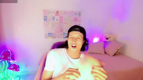 libressalvajes online show from December 25, 2024, 10:37 pm