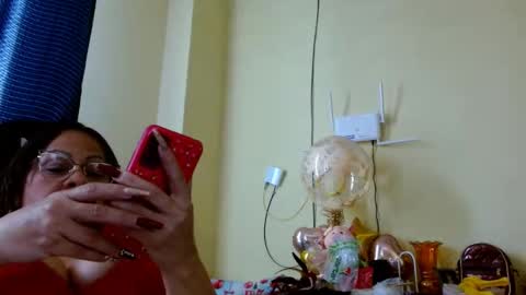 Snapshot of licenciada_ann chatting on January 10, 2025, 5:13 pm Milf Ann Latina online show from January 10, 2025, 5:13 pm