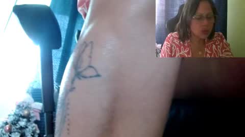 Snapshot of licenciada_ann chatting on January 13, 2025, 2:21 pm Milf Ann Latina online show from January 13, 2025, 2:21 pm