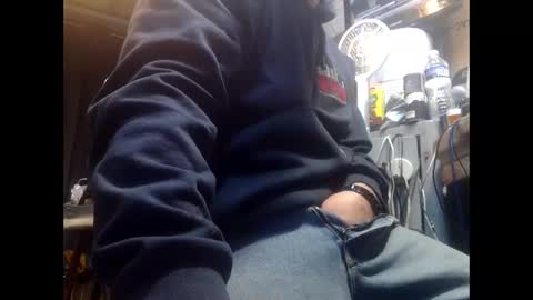 Snapshot of lickensu chatting on January 22, 2025, 11:01 am Lickensu online show from January 22, 2025, 11:01 am