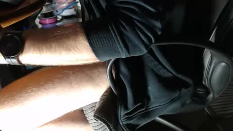 lickerxx46 online show from October 22, 2025, 10:04 am