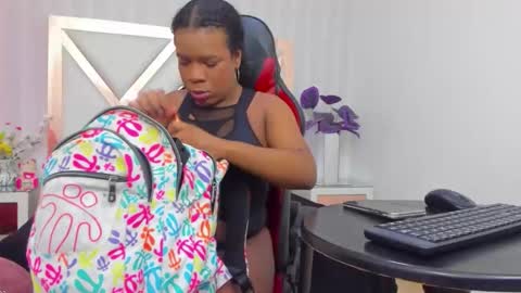 Snapshot of licyevans chatting on November 29, 2025, 7:06 pm licy online show from November 29, 2025, 7:06 pm