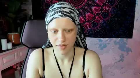 Hey My name is Lida online show from July 3, 2026, 9:05 am