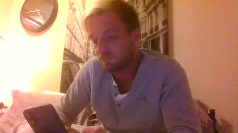 Jordan  Mitchell online show from September 26, 2025, 9:46 am