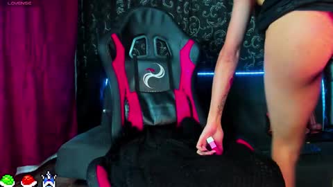 Yagami online show from December 1, 2025, 3:44 am