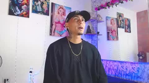 Snapshot of liiaam_lee_ chatting on October 16, 2025, 2:07 pm Daniel online show from October 16, 2025, 2:07 pm