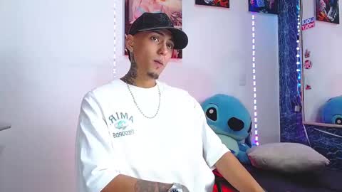 Snapshot of liiaam_lee_ chatting on November 1, 2025, 12:51 pm Daniel online show from November 1, 2025, 12:51 pm