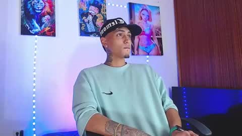 Snapshot of liiaam_lee_ chatting on January 15, 2026, 2:21 pm Daniel online show from January 15, 2026, 2:21 pm