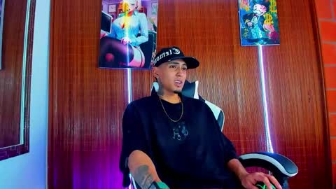 Snapshot of liiaam_lee_ chatting on February 3, 2026, 6:57 pm Daniel online show from February 3, 2026, 6:57 pm