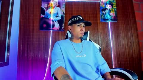 Snapshot of liiaam_lee_ chatting on March 5, 2026, 11:23 pm Daniel online show from March 5, 2026, 11:23 pm