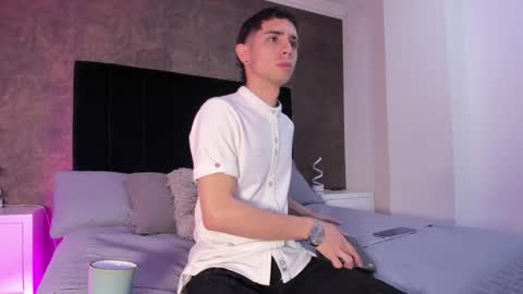 Snapshot of liiamhudson_ chatting on February 14, 2025, 4:58 am L I I A M online show from February 14, 2025, 4:58 am