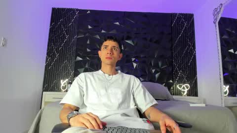 Snapshot of liiamhudson_ chatting on March 10, 2025, 4:38 am L I I A M online show from March 10, 2025, 4:38 am